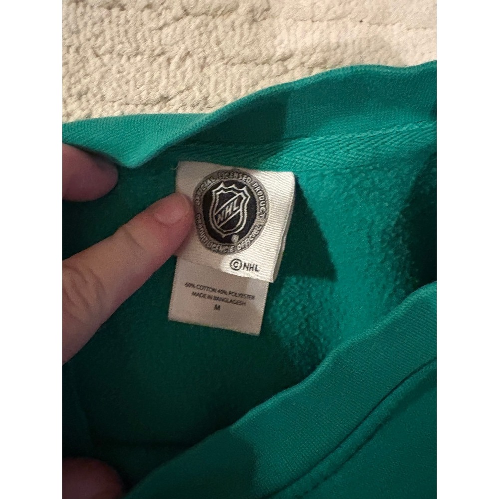 NHL Dallas Stars Sweatshirt Mens Medium Green Crewneck Hockey Graphic Fleece - Picture 3 of 3
